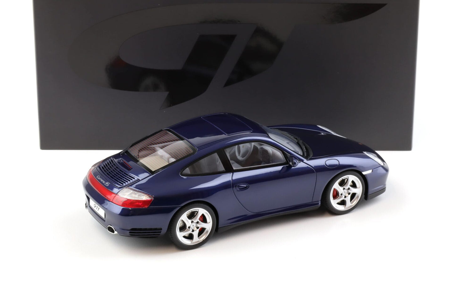 GT Spirit Porsche 911 (996) Carrera 4S Lapis Blue Metallic 1:18