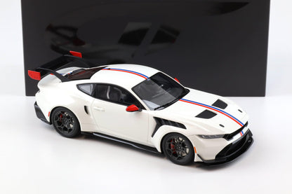 GT Spirit 2025 Ford Mustang GTD Spirit of America Performance White 1:18