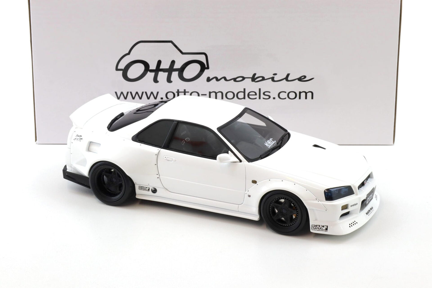 Otto 2019 Nissan Skyline GT-R R34 KRC Body Kit Pearl White QX1 1:18