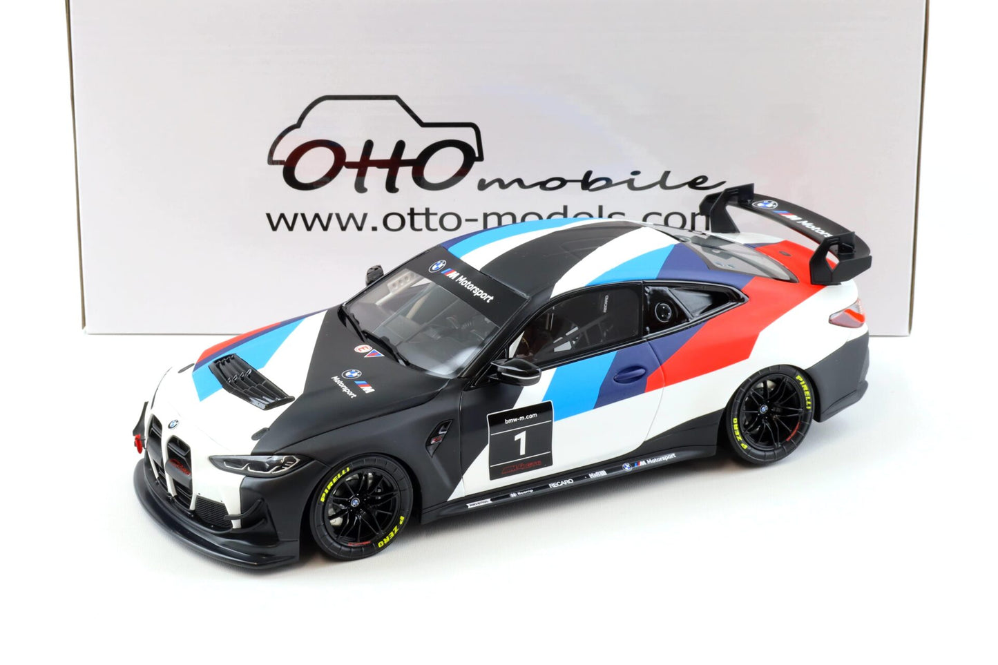 Otto 2022 BMW M4 GT4 No 1 Presentation Season 2022 1:18