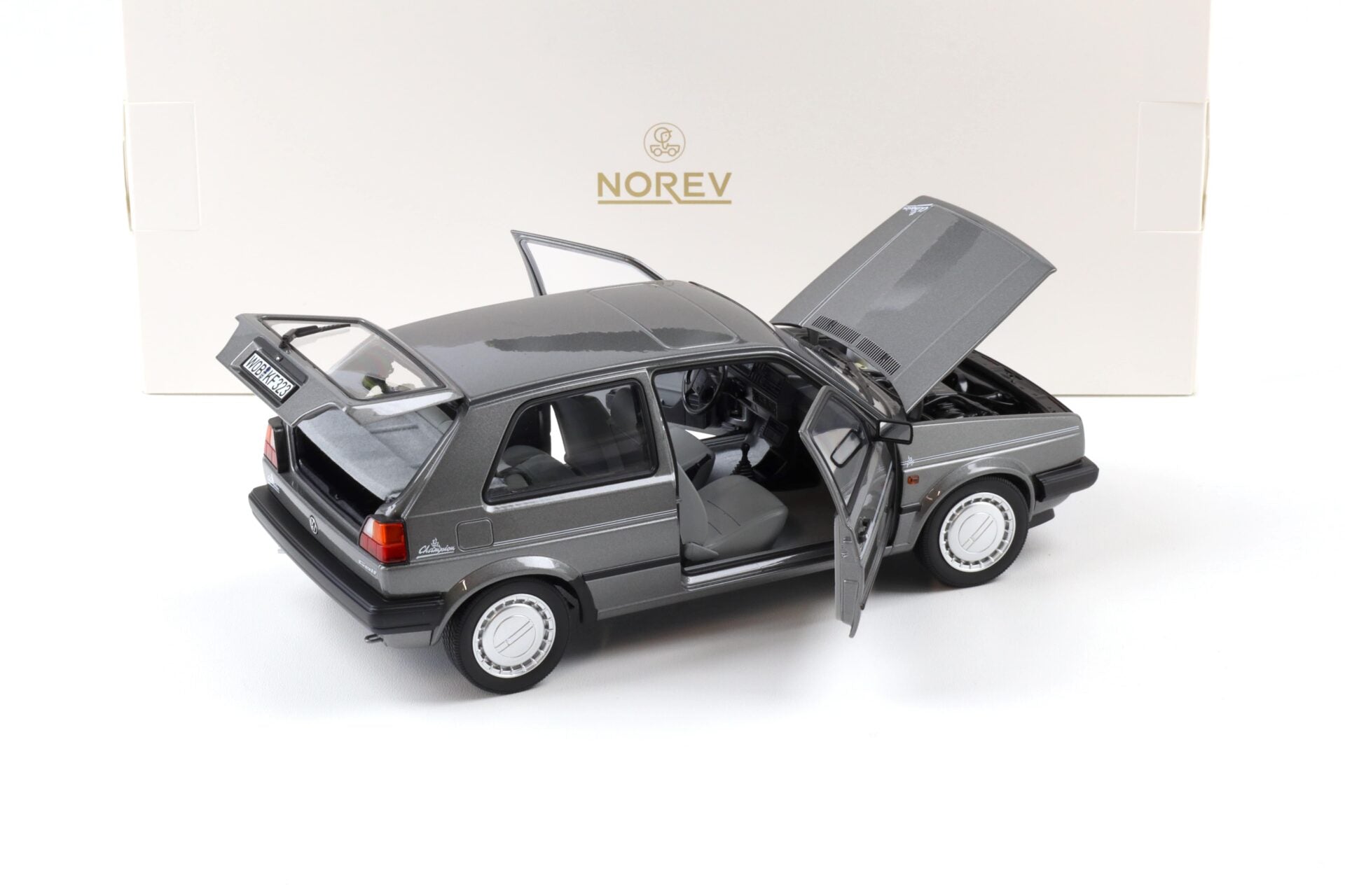 Norev 1989 VW Golf MK II Champion Grey Metallic 1:18 – STM Diecast