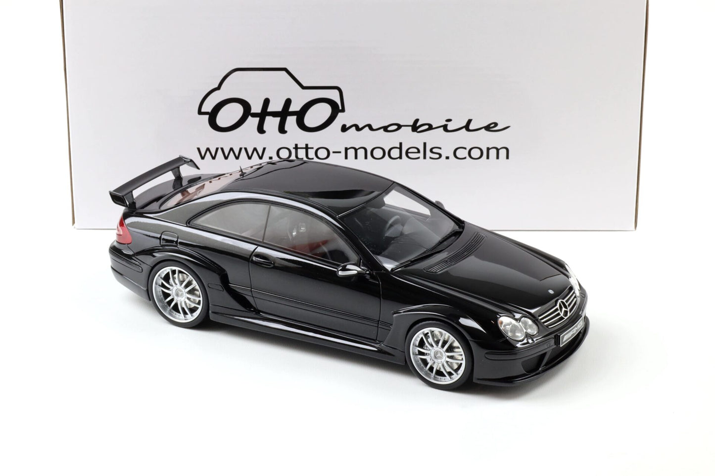 Otto 2004 Mercedes-Benz CLK AMG (C209) DTM Coupe Obsidian Black Metallic 1:18