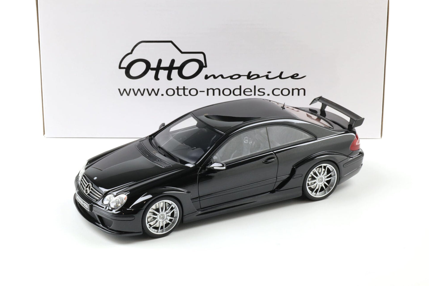 Otto 2004 Mercedes-Benz CLK AMG (C209) DTM Coupe Obsidian Black Metallic 1:18