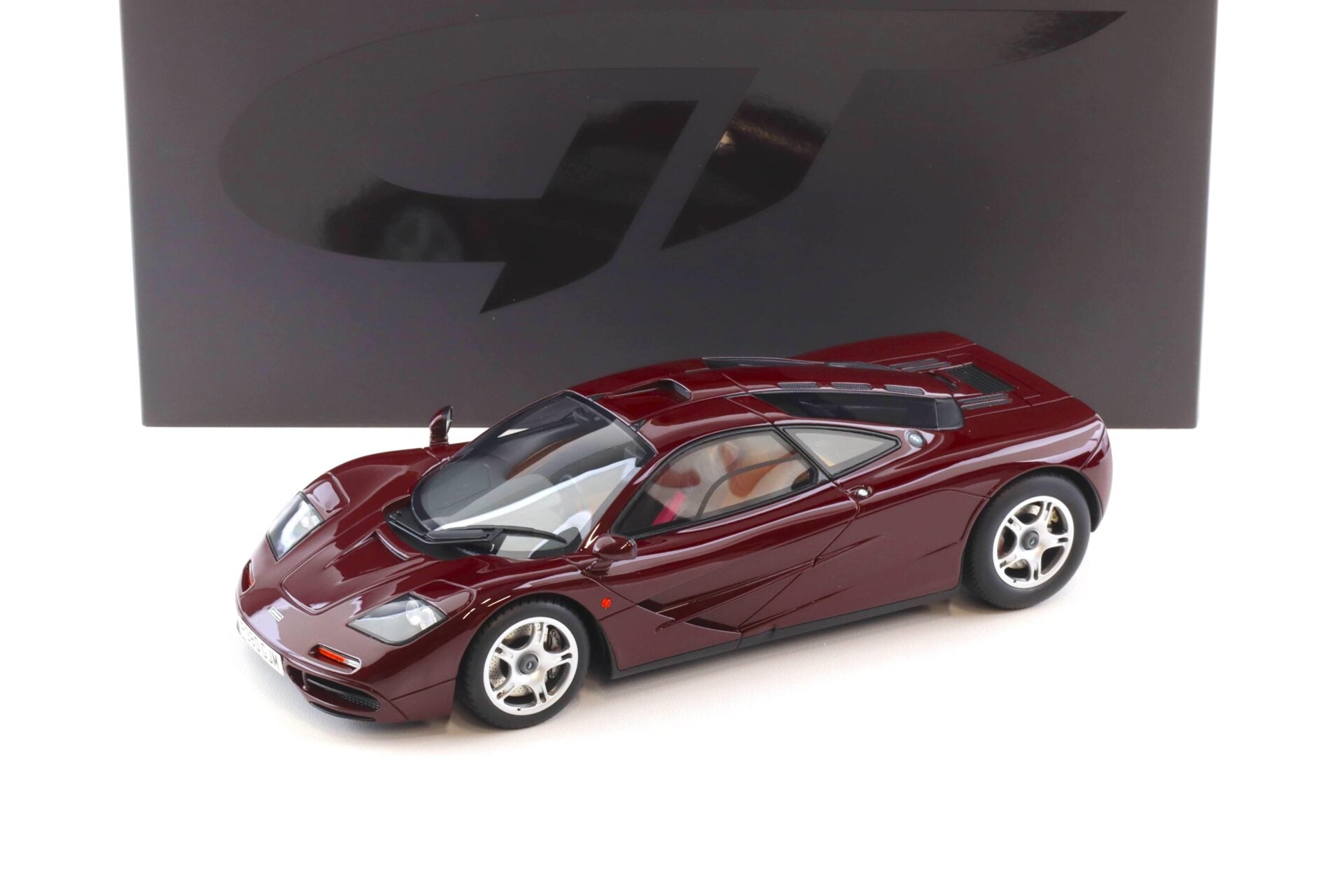 GT Spirit 1992 Mclaren F1 Dark Red 1:18 – STM Diecast