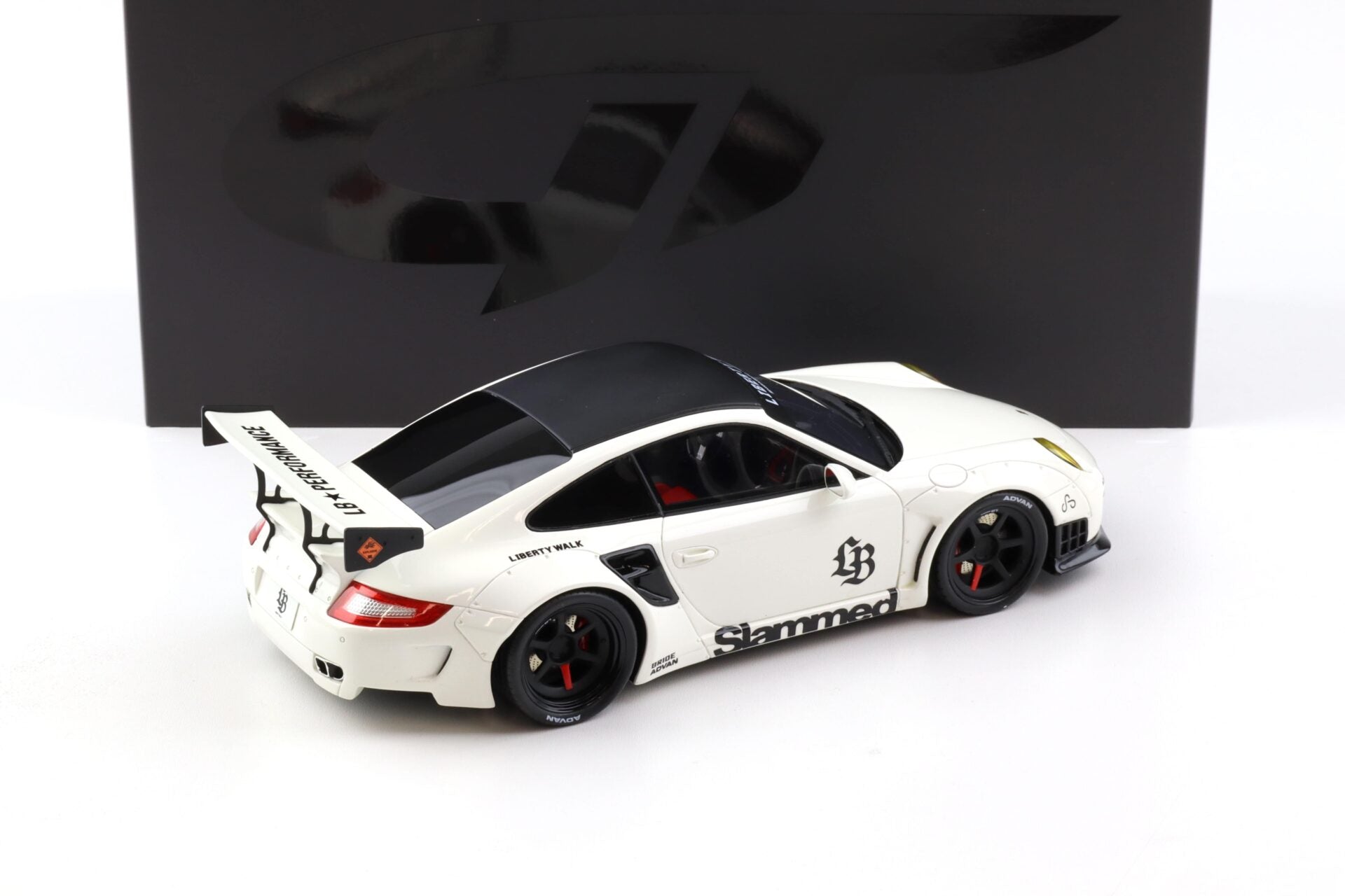 ポルシェ997 LBワークス 1/18 GTスピリット 京商 GT Spirit 2024 Porsche 911 997 Turbo LB Works White 1:18 – STM Diecast