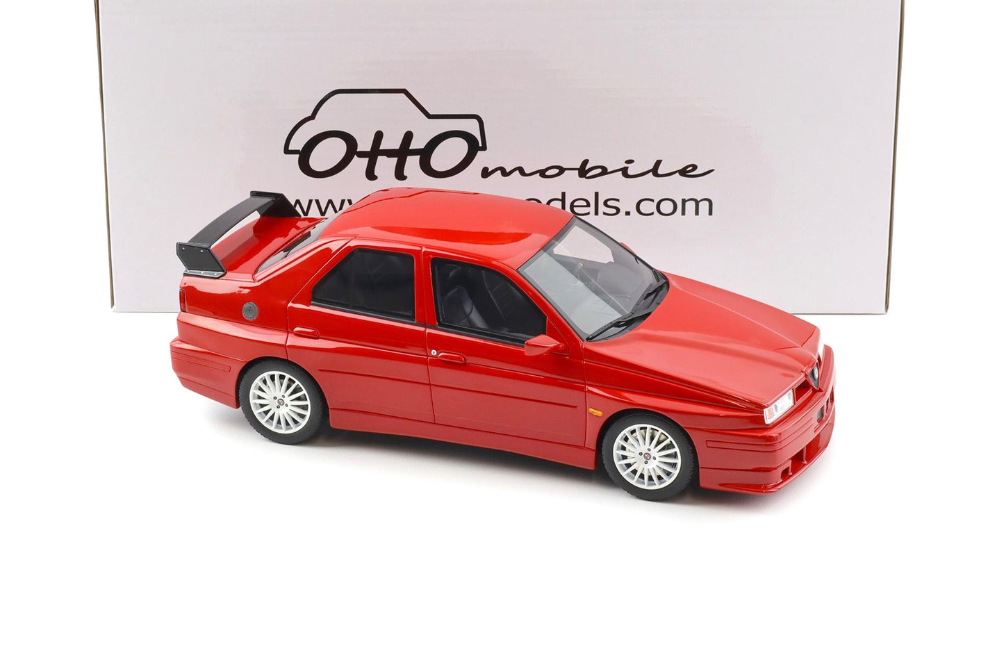 Otto 1993 Alfa Romeo 155 GTA Stradale Alfa Red 130 1:18