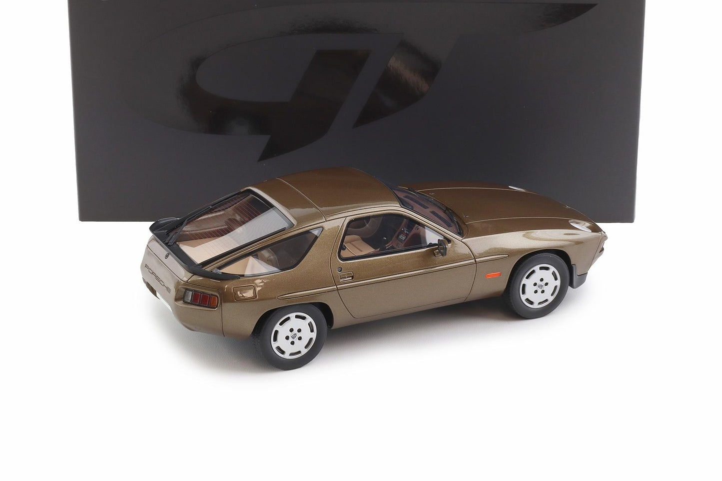GT Spirit 1981 Porsche 928S Brown Metallic 1:18