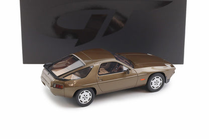 GT Spirit 1981 Porsche 928S Brown Metallic 1:18
