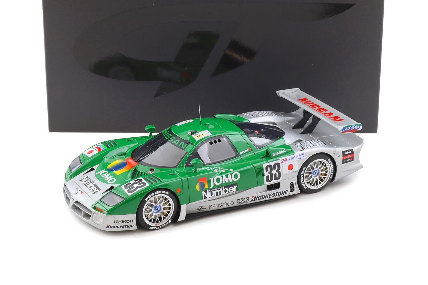 GT Spirit Nissan R390 GT1 3.5L Turbo Team Nissan Motorsport #33 24hr Le Mans 1998 1:18