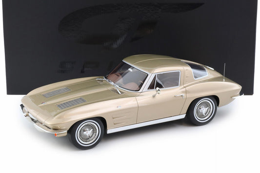 GT Spirit 1963 Chevy Corvette C2 Coupe Saddle Tan 1:12