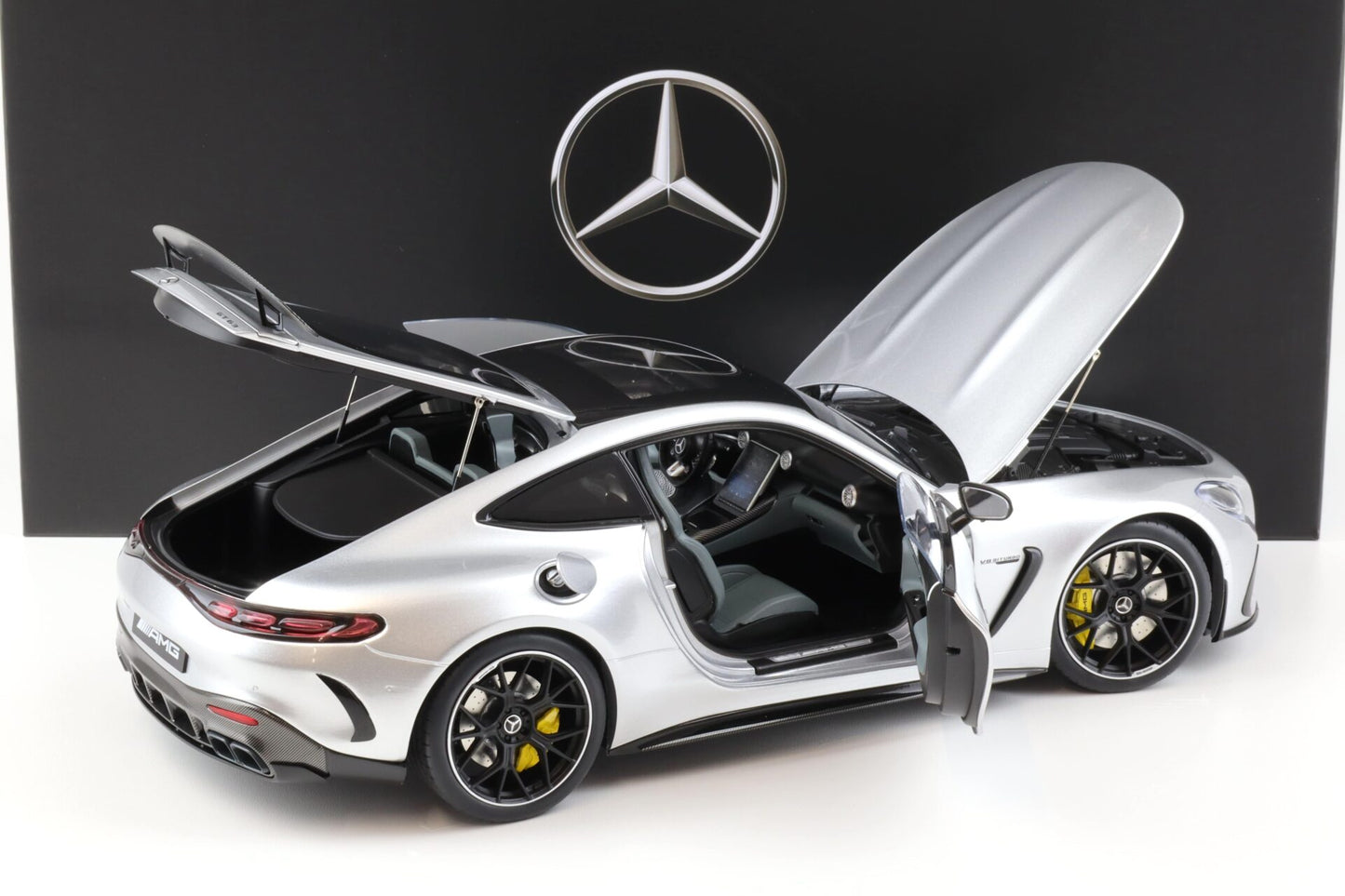 NZG Mercedes Benz AMG GT63 Coupe (C192) Hightech Silver 1:12 DEALER EDITION