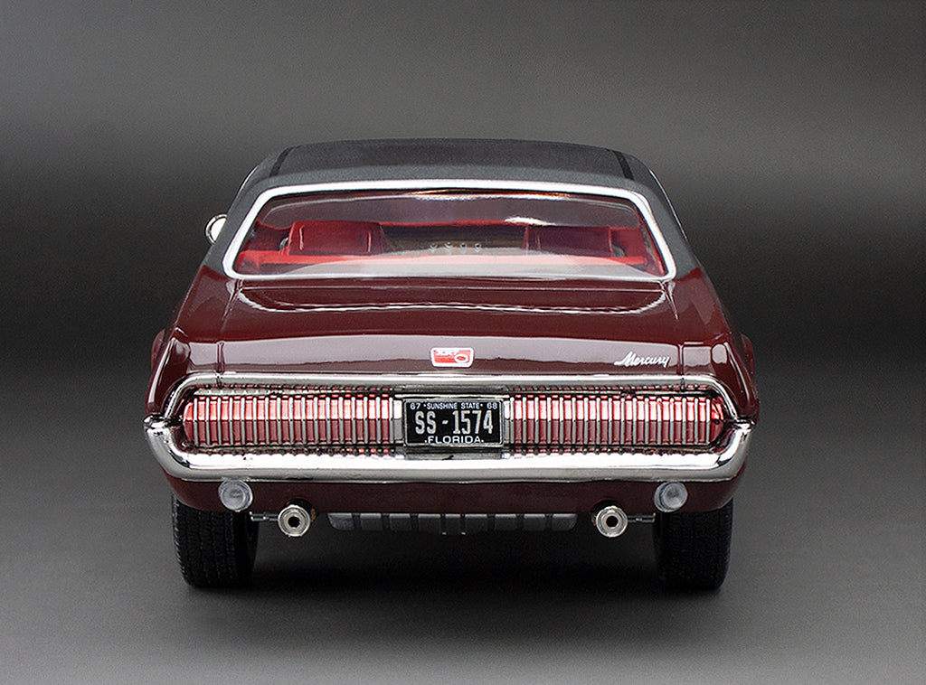 Sun-Star 1968 Mercury Cougar XR7G Coupe Cherry Red 1:18
