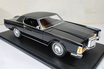 Cult-Scale 1971 Lincoln Continental Mark III Black 1:18