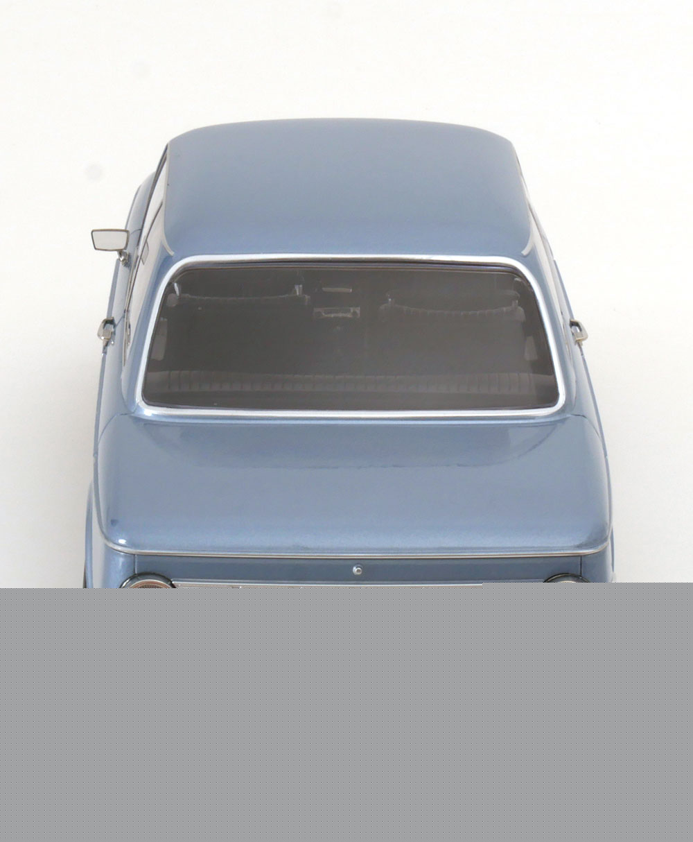 KK Scale 1971 BMW 2002 1 Series Light Blue Metallic 1:12
