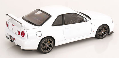 KK Scale 2001 Nissan Skyline GT-R R34 V-Spec II White 1:12