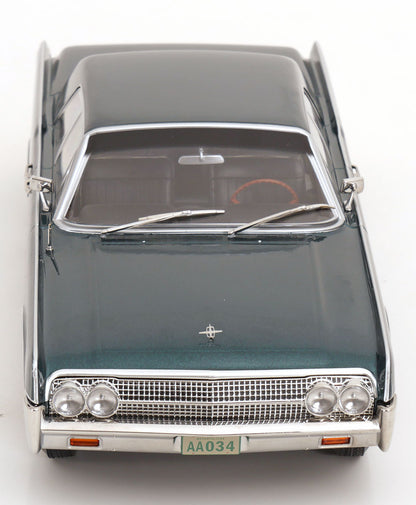 KK Scale 1963 Lincoln Continental Sedan "Matrix" Films Green Metallic 1:18