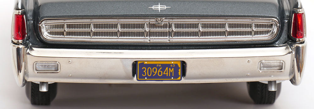 KK Scale 1963 Lincoln Continental Sedan Gray Metallic 1:18