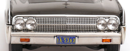 KK Scale 1963 Lincoln Continental Sedan Black 1:18