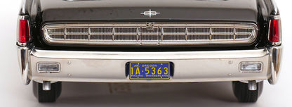 KK Scale 1963 Lincoln Continental Sedan Black 1:18