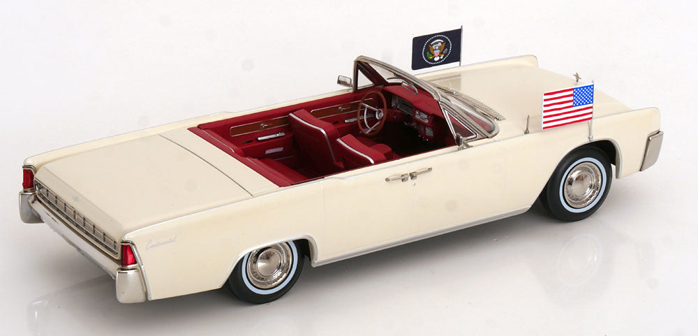 KK Scale 1963 Lincoln Continental Convertible JFK White 1:18