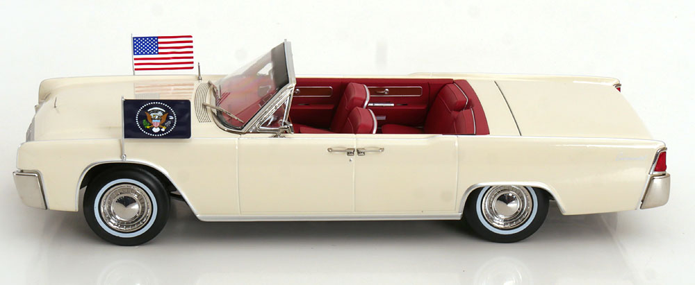 KK Scale 1963 Lincoln Continental Convertible JFK White 1:18