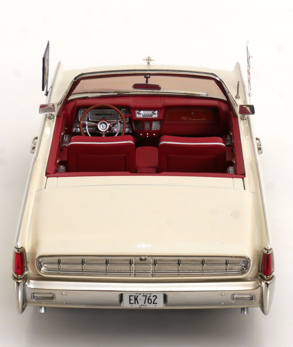 KK Scale 1963 Lincoln Continental Convertible JFK White 1:18