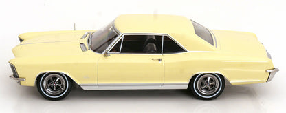 KK Scale 1965 Buick Riviera Cream (Pale Yellow) 1:18