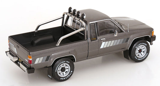 KK Scale 1985 Toyota Hilux Xtra Cab 4x4 Pickup Truck Grey Metallic 1:18