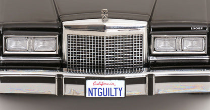 KK Scale 1985 Lincoln Town Car "The Lincoln Lawyer" Movie Black 1:18