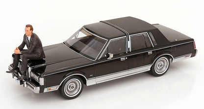 KK Scale 1985 Lincoln Town Car "The Lincoln Lawyer" Movie Black 1:18