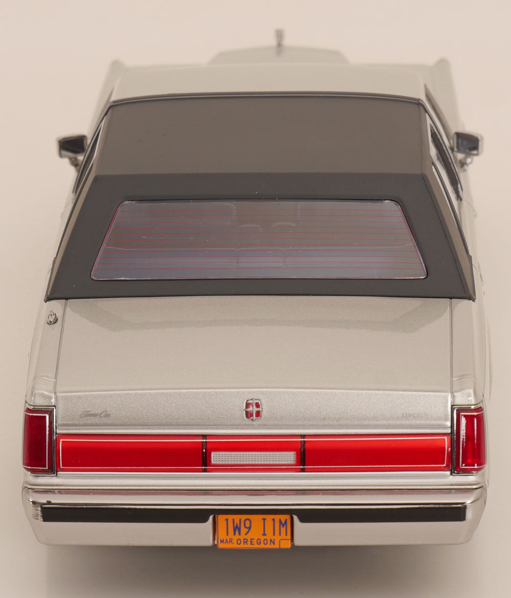 KK Scale 1985 Lincoln Town Car "Air" Movie Silver 1:18