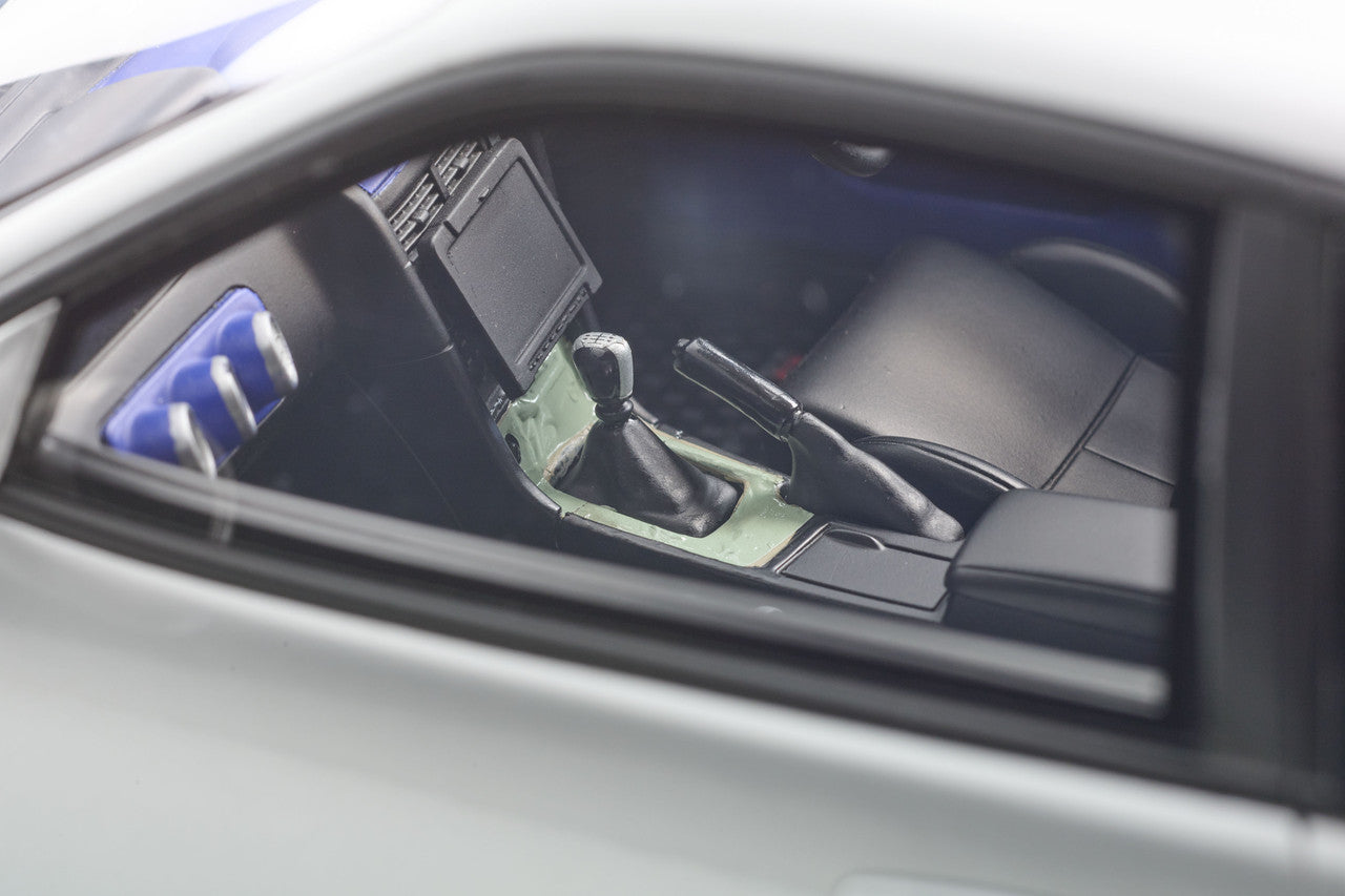 Kyosho 1999 Nissan Skyline GT-R (R34) "2 Fast 2 Furious" Silver & Blue 1:12