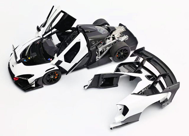 LCD Mclaren Senna GTR White 1:18