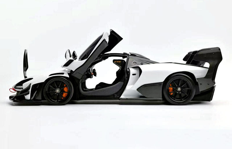 LCD Mclaren Senna GTR White 1:18