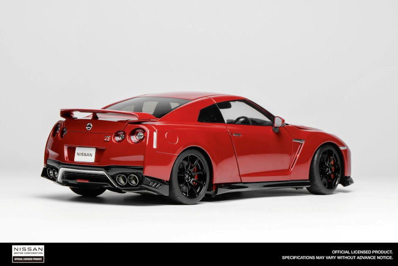 Motorhelix 2020 Nissan Skyline GT-R R35 Nismo Track Edition Vibrant Red 1:18