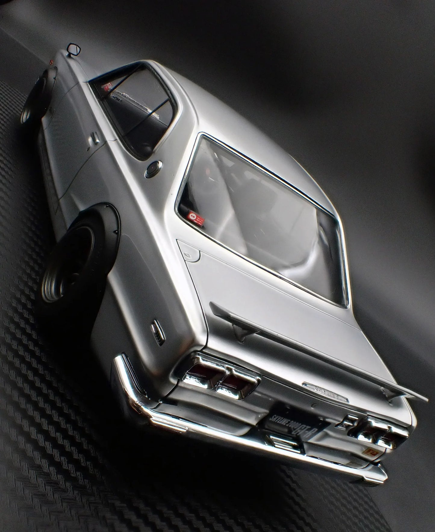 Ignition-Model Nissan Skyline 2000 GT-R (KPGC10) Silver 1:18