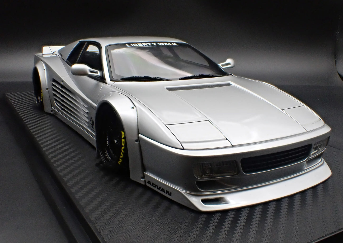 Ignition-Model Ferrari Testarossa 512 LBWK LB-Works Silver 1:18