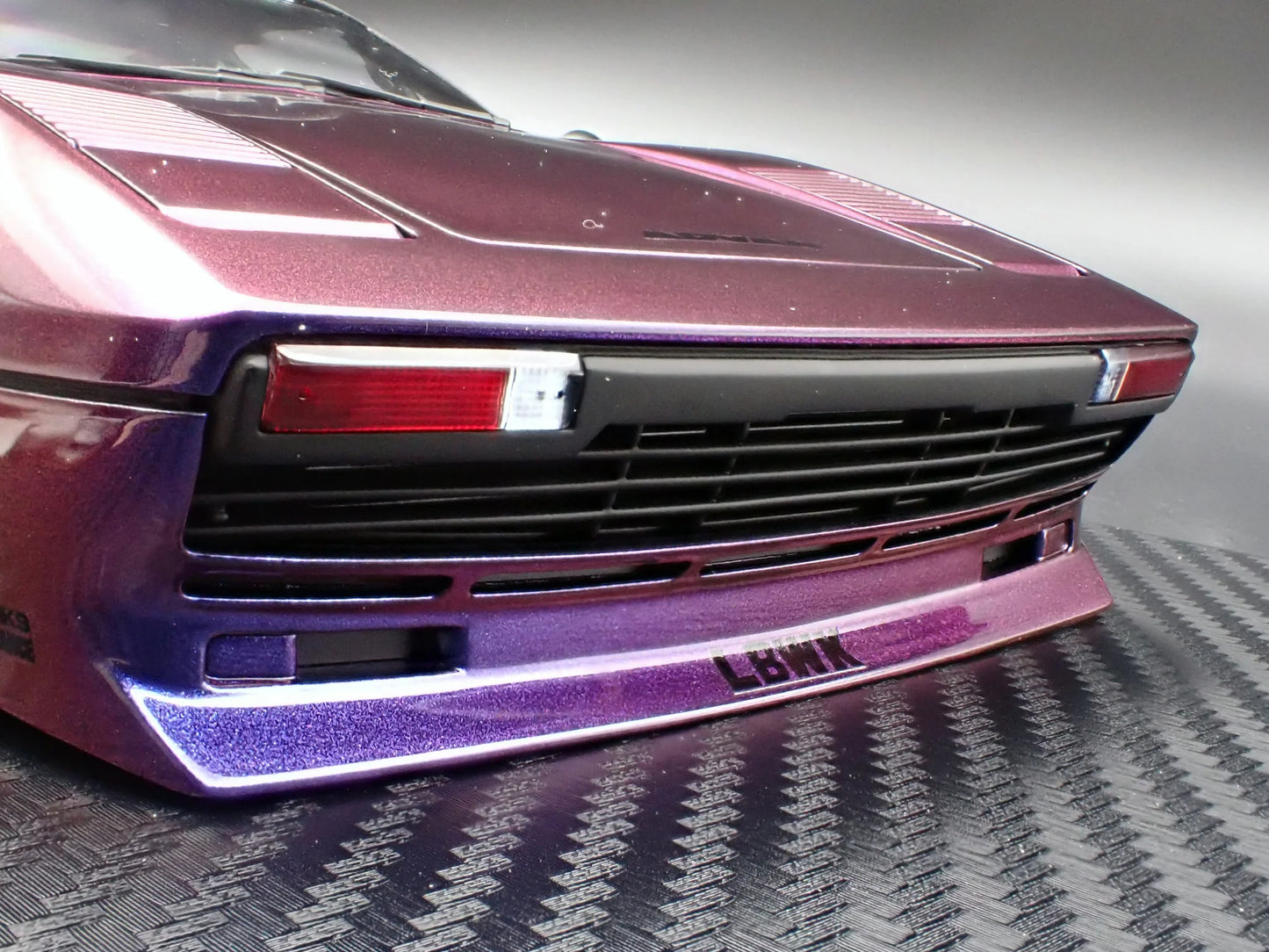 Ignition-Model Ferrari 308 LBWK LB-Works Demo Car Purple Metallic 1:18