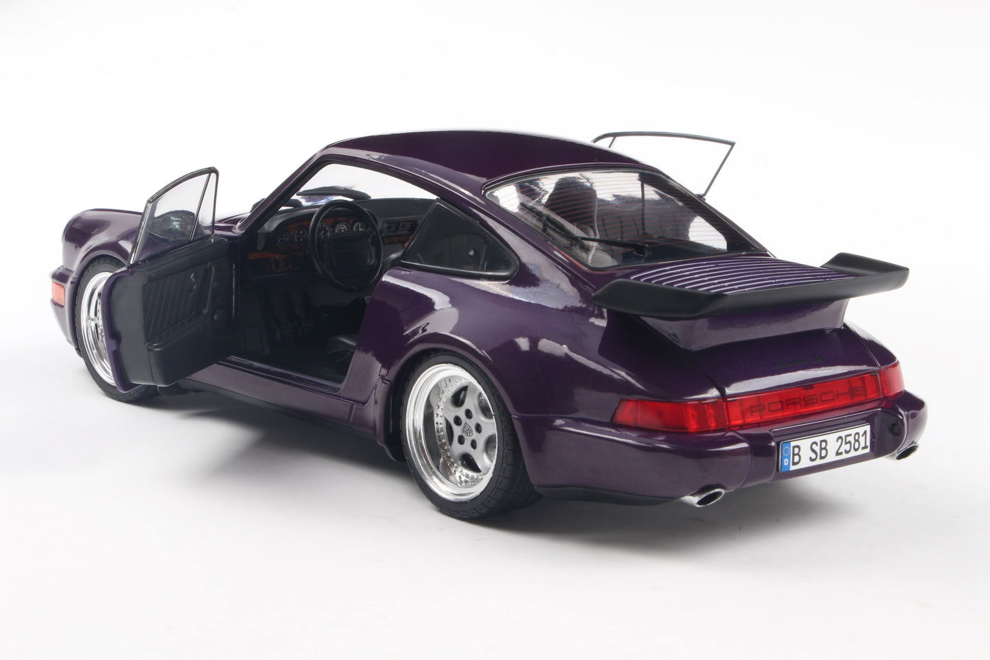 Solido 1990 Porsche 911 (964) Turbo 3.6 Violet Purple Metallic 1:18