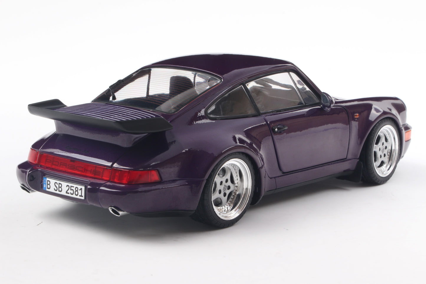 Solido 1990 Porsche 911 (964) Turbo 3.6 Violet Purple Metallic 1:18