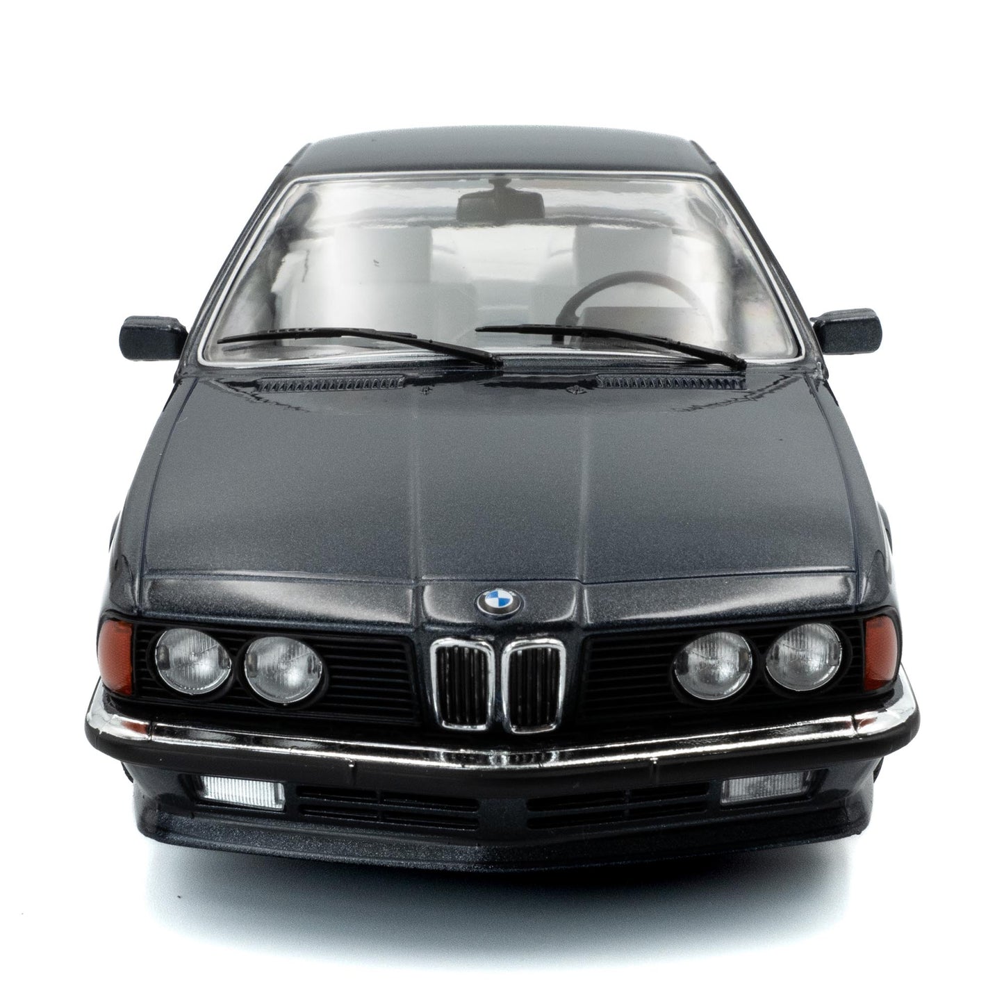 Solido 1984 BMW 635 CSI (E24) Macau Blue 1:18