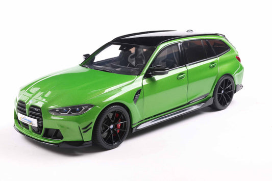 Solido 2024 BMW M3 M-Performance G81 Touring Wagon Green 1:18
