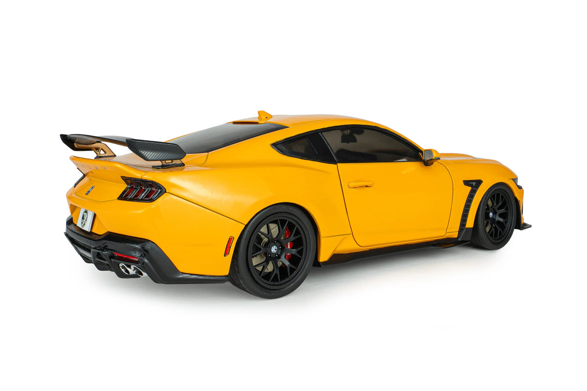 Solido 2025 Ford Shelby Mustang Super Snake Cyber Orange 1:18