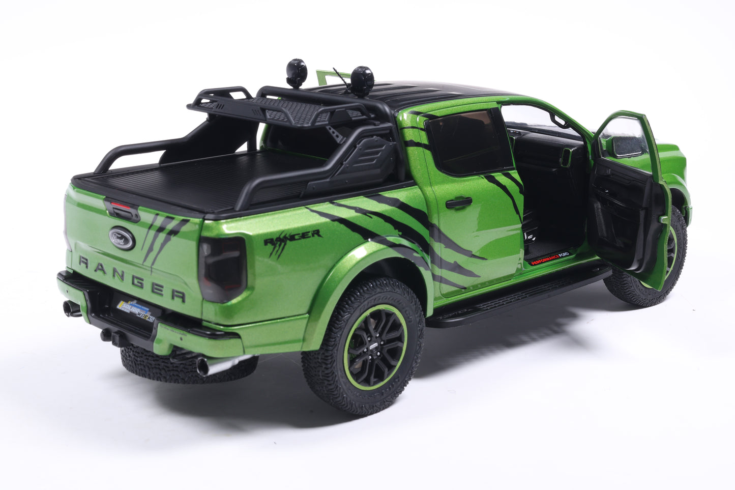 Solido 2024 Ford Ranger Raptor Crew Cab Pickup Truck Green Metallic 1:18
