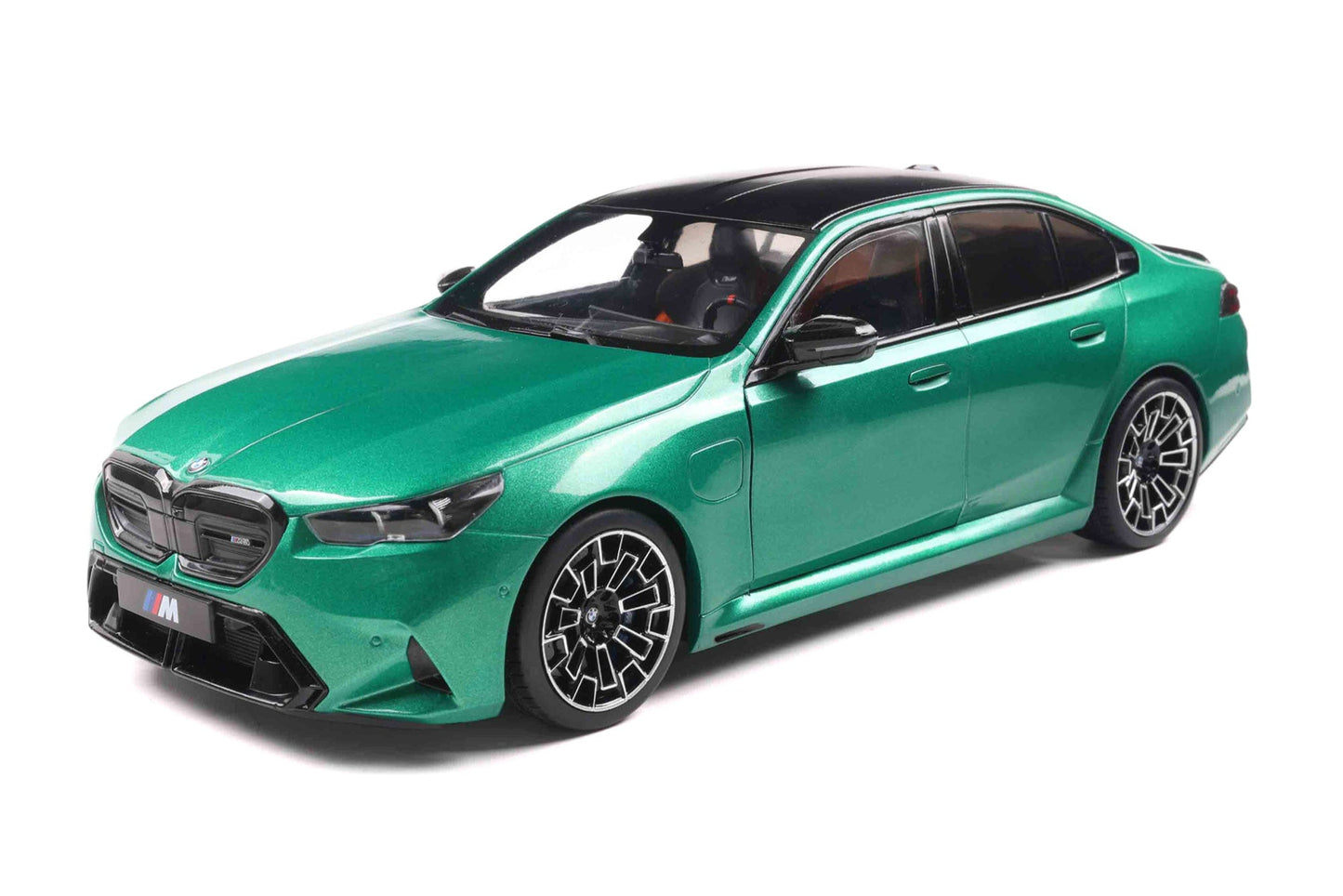 Solido 2025 BMW M5 (G90) Isle of Man Green Metallic 1:18