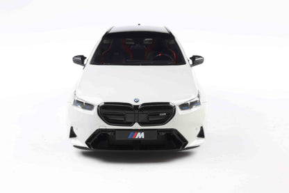 Solido 2024 BMW M5 (G99) M5 Touring M Wagon Alpine White 1:18