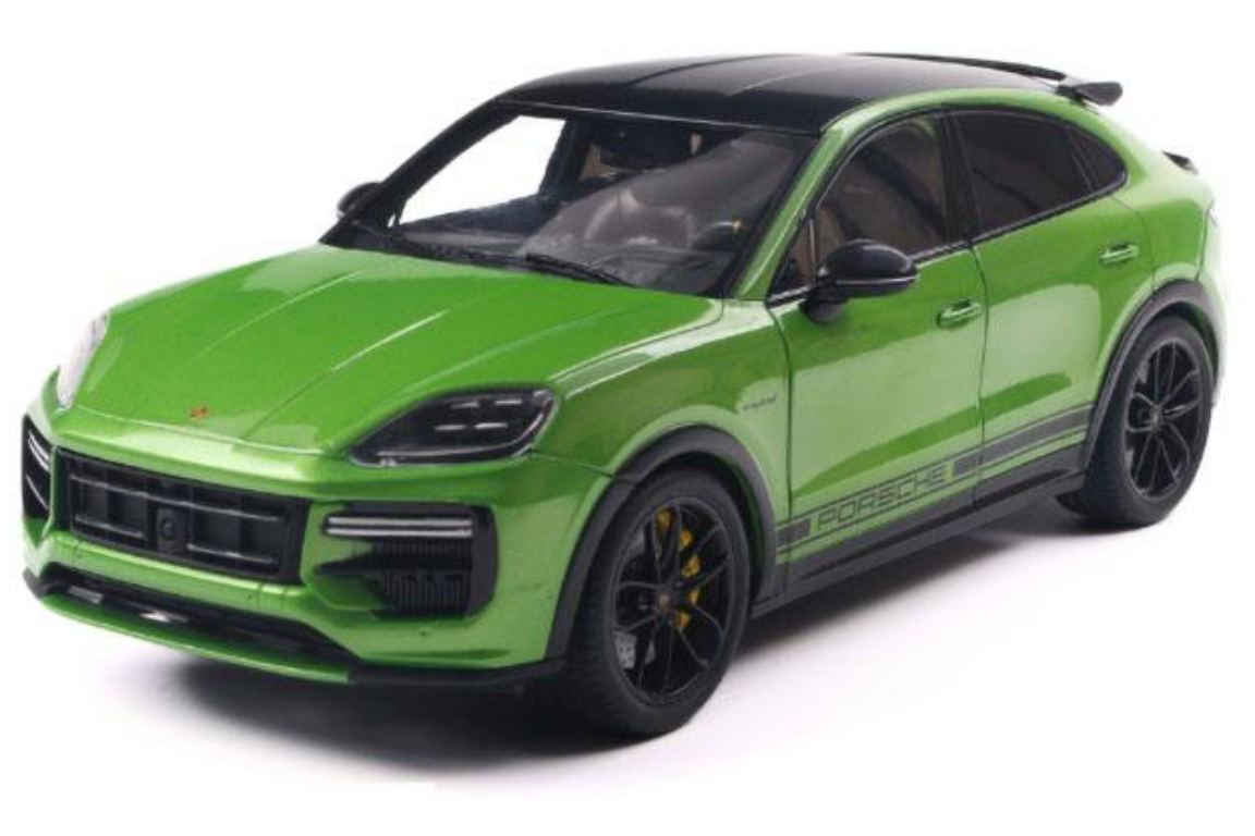 Solido 2024 Porsche Cayenne Turbo GT Coupe Green 1:18