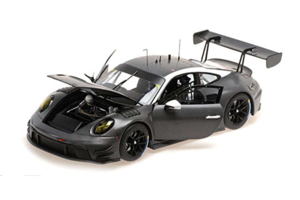 Minichamps Porsche 911 992 GT3 R Carbon Customer Delivery Version 1:18