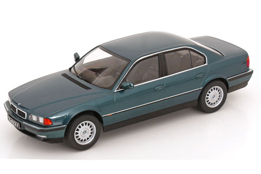 KK-Scale 1994 BMW 740i (e38) Sedan Green Metallic 1:18