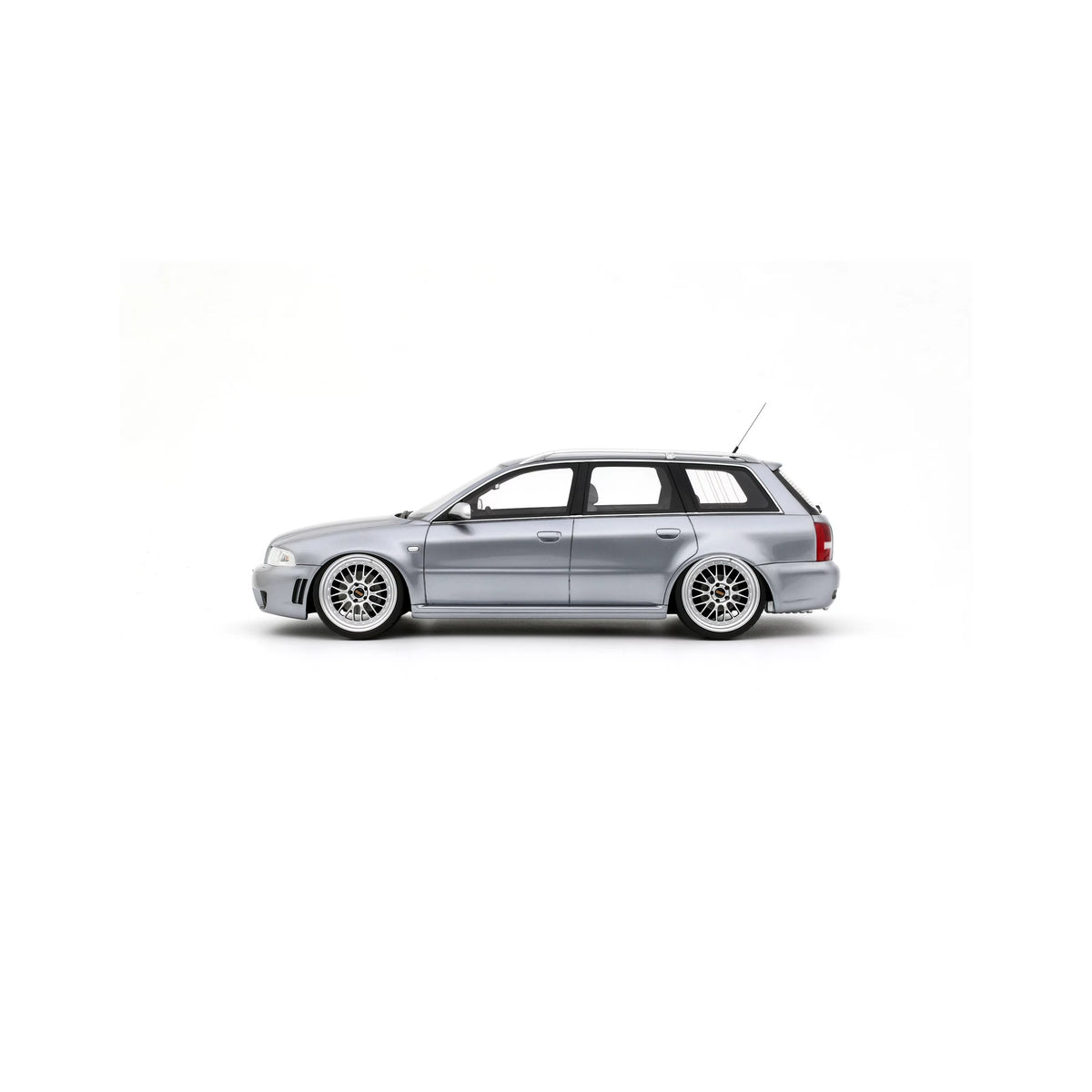 Otto 2000 Audi RS4 Avant B5 2.7L V6 Biturbo "Stanced" Avus Silver 1:18